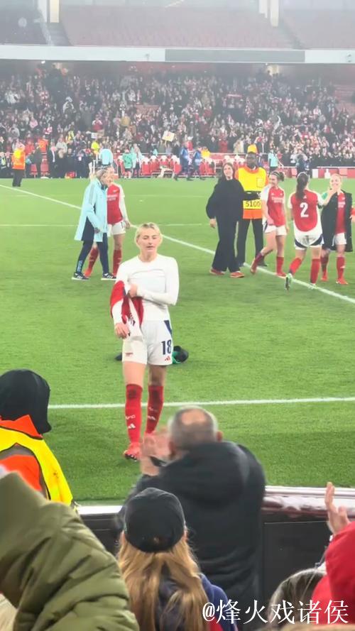 凯莉：转会阿森纳女足前，我因焦虑而饱受困扰，甚至掉发